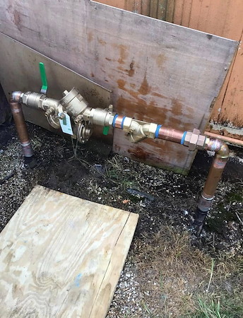 What Homeowners Should Know Before Replacing Old Plumbing Pipes